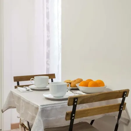 Apartment Centre Grotte Bianche 2 *